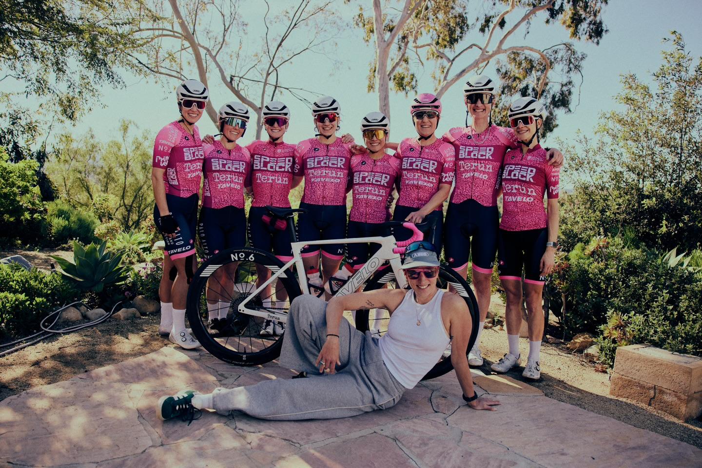 TAVELO & SpeedBlock-Terún Pro Cycling(images 2)