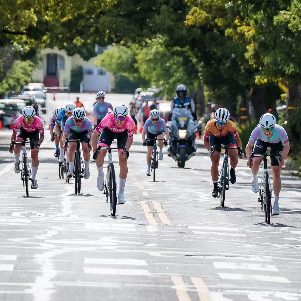 TAVELO & SpeedBlock-Terún Pro Cycling(images 5)